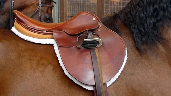 Selle équipée