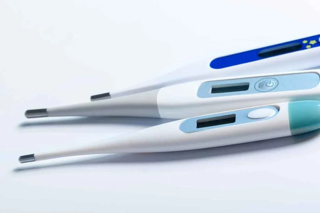 Le thermomètre rectal : un incontournable de la boîte à pharmacie